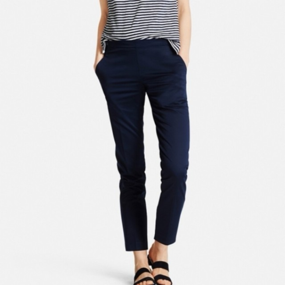 🆕 Uniqlo Navy Satin Ankle Length Pants